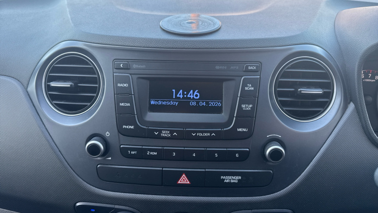 Hyundai i10 1.0 SE 5dr Petrol Hatchback